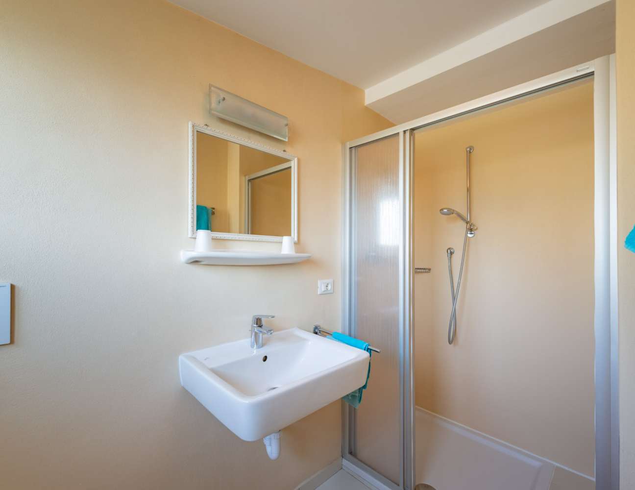 20250430092208-_8009014-HDR