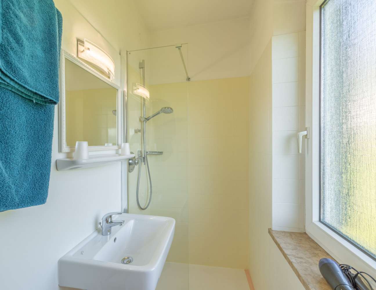 20250430094444-_8009059-HDR