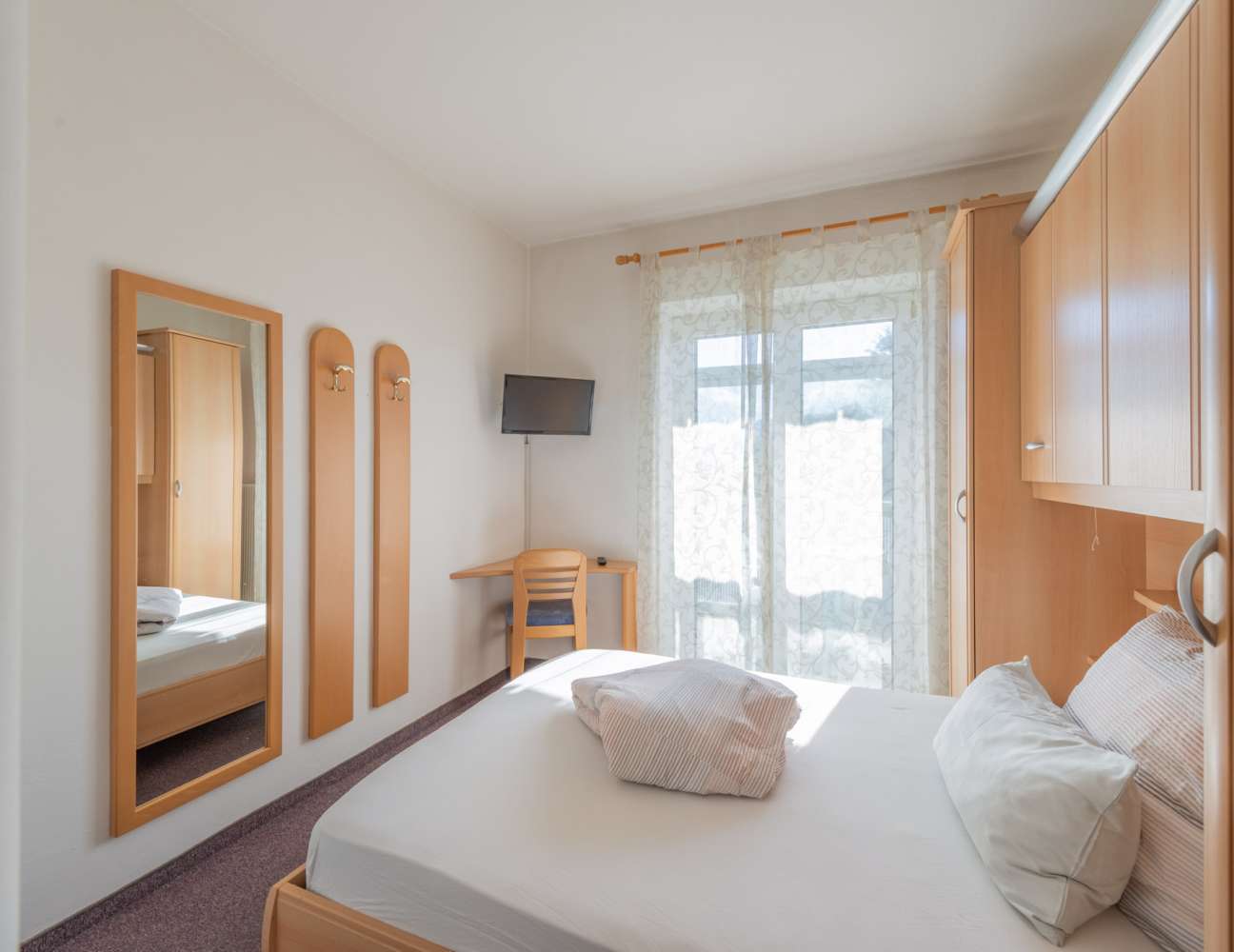 20250430095201-_8009064-HDR